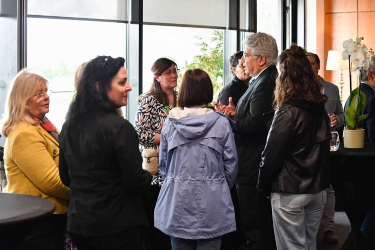 download (18)